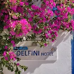 Doron Delfini * Naxos City