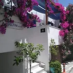 Doron Delfini Hotel