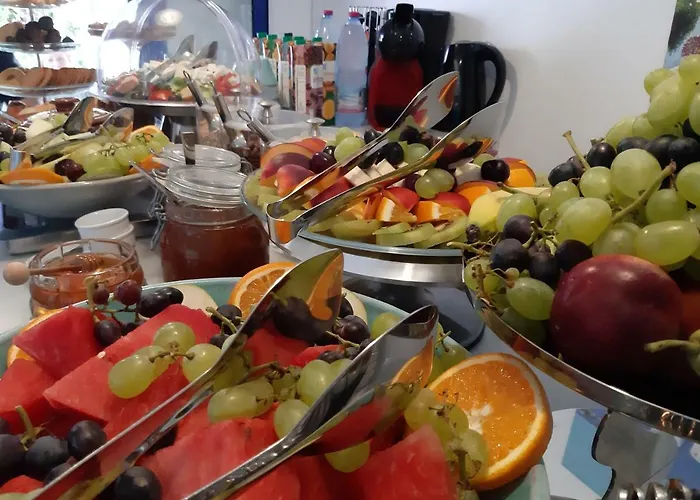 Doron Delfini Szálloda *